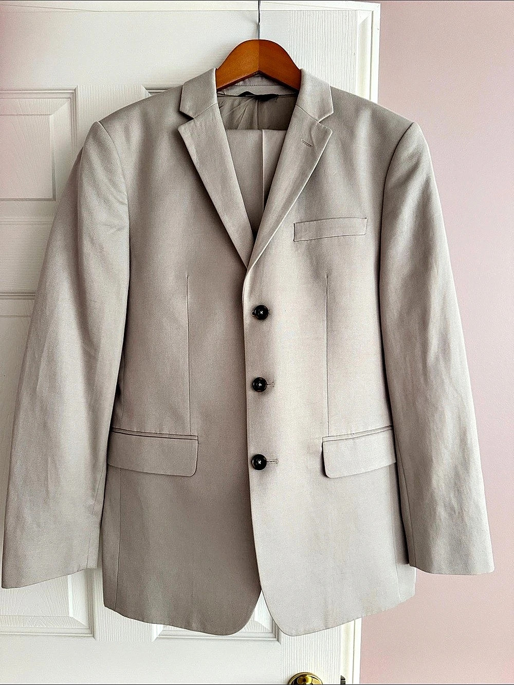 Banana Republic Men's Suit Tan Jacket Size 40R Pants Size 34/32 Like New